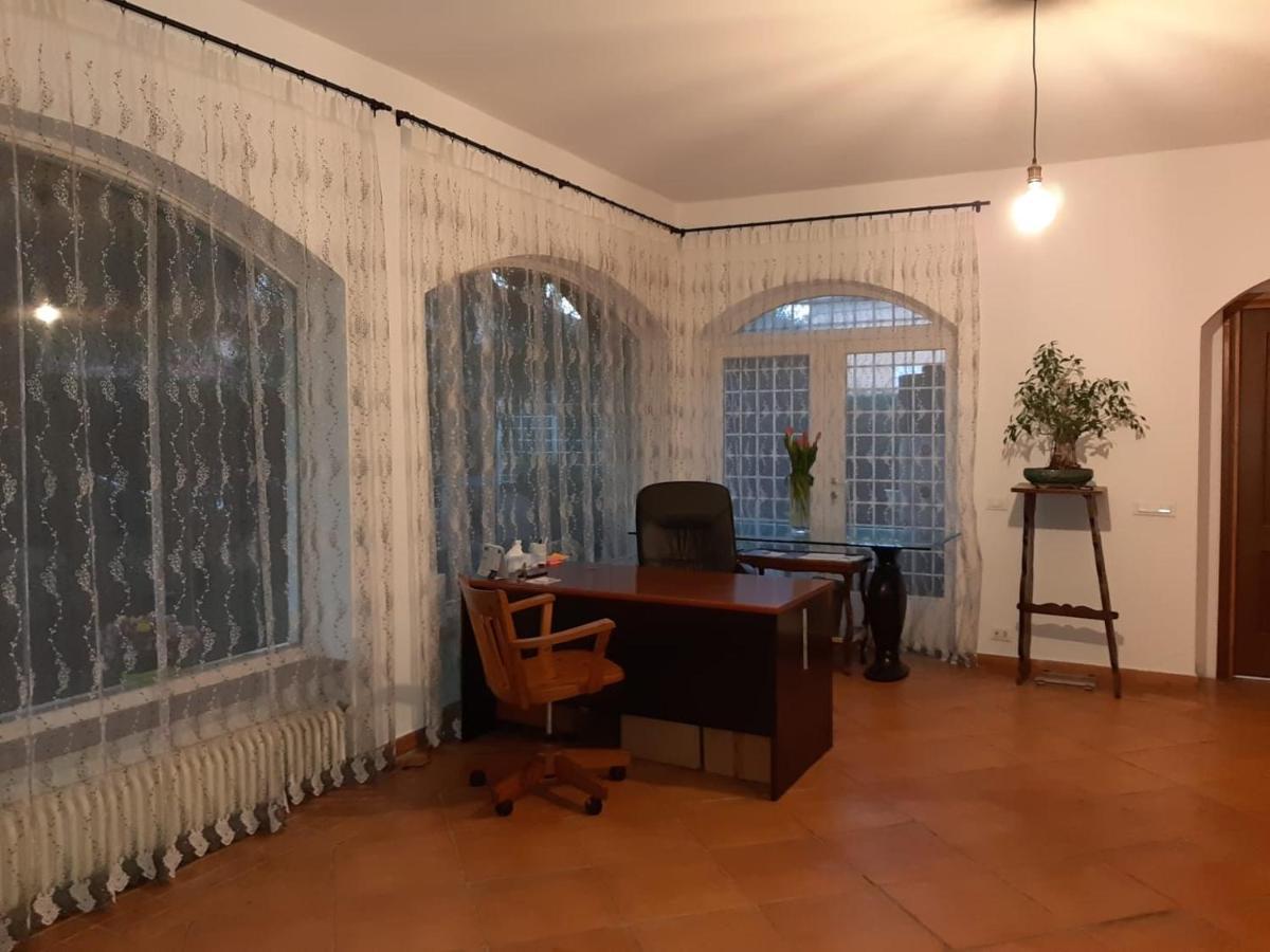 B&B Sofia ฟิวมิชีโน ภายนอก รูปภาพ