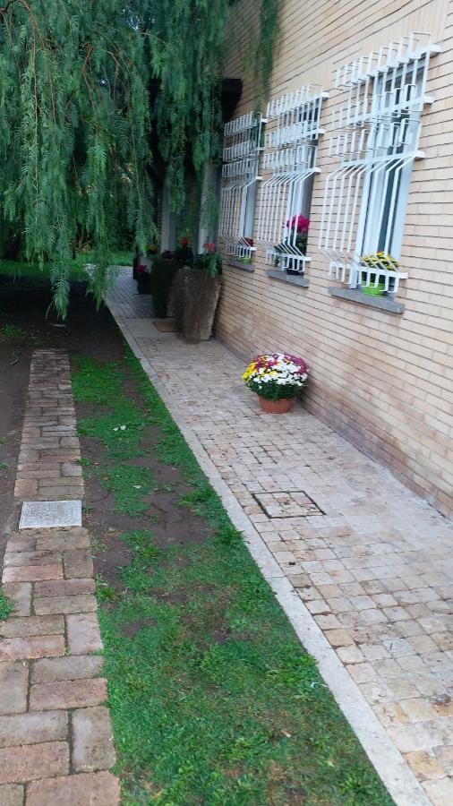 B&B Sofia ฟิวมิชีโน ภายนอก รูปภาพ